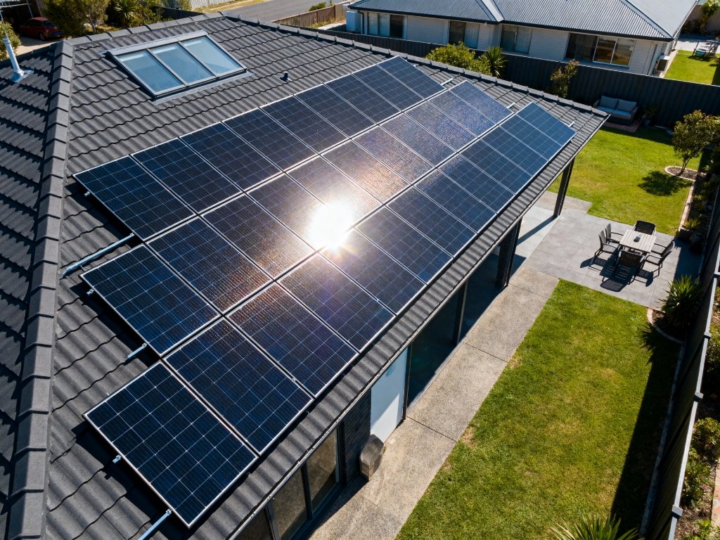 Residential vs Commercial Incentives